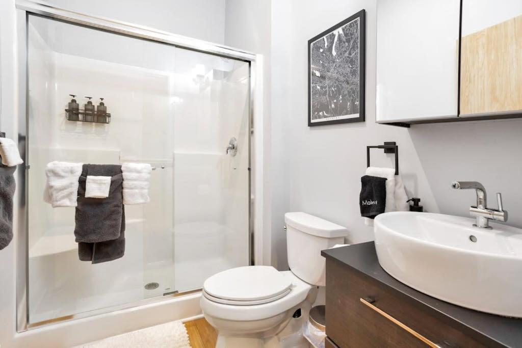 Cozy 1 Bedroom Apt Kitchen Central Danbury Esterno foto